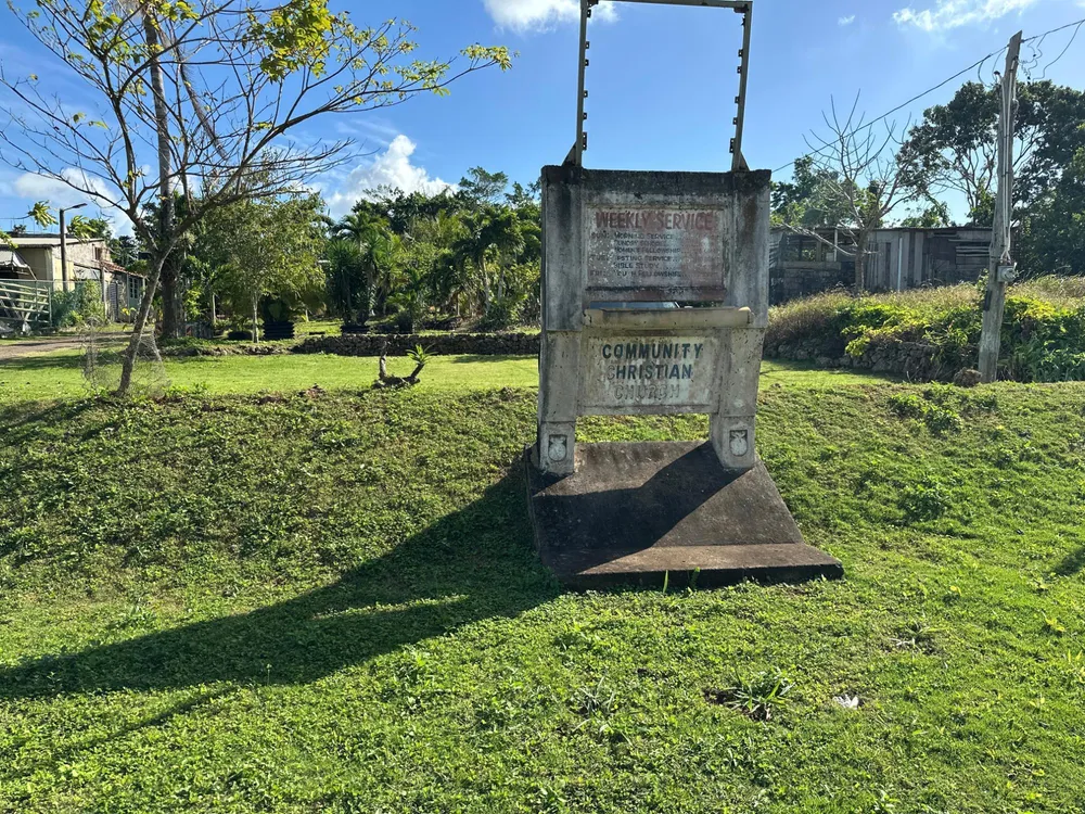 LIBERTY CASTLE, THREE HILLS St. Mary