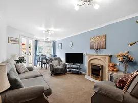 Kenmure Drive, Bishopbriggs, Glasgow thumb 3