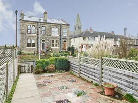 Charles Street, Bingley thumb 3