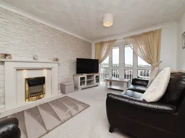 Wentworth Close, Willerby, Hull thumb 2