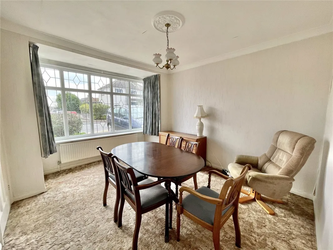 Daws Heath Road, Rayleigh, Essex, SS6