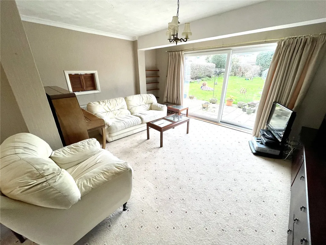 Daws Heath Road, Rayleigh, Essex, SS6