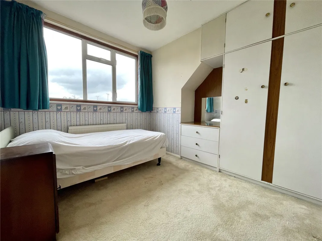 Daws Heath Road, Rayleigh, Essex, SS6