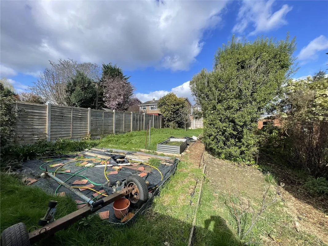 Daws Heath Road, Rayleigh, Essex, SS6