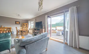 Great Headland Crescent, Paignton, Devon, TQ3 photo
