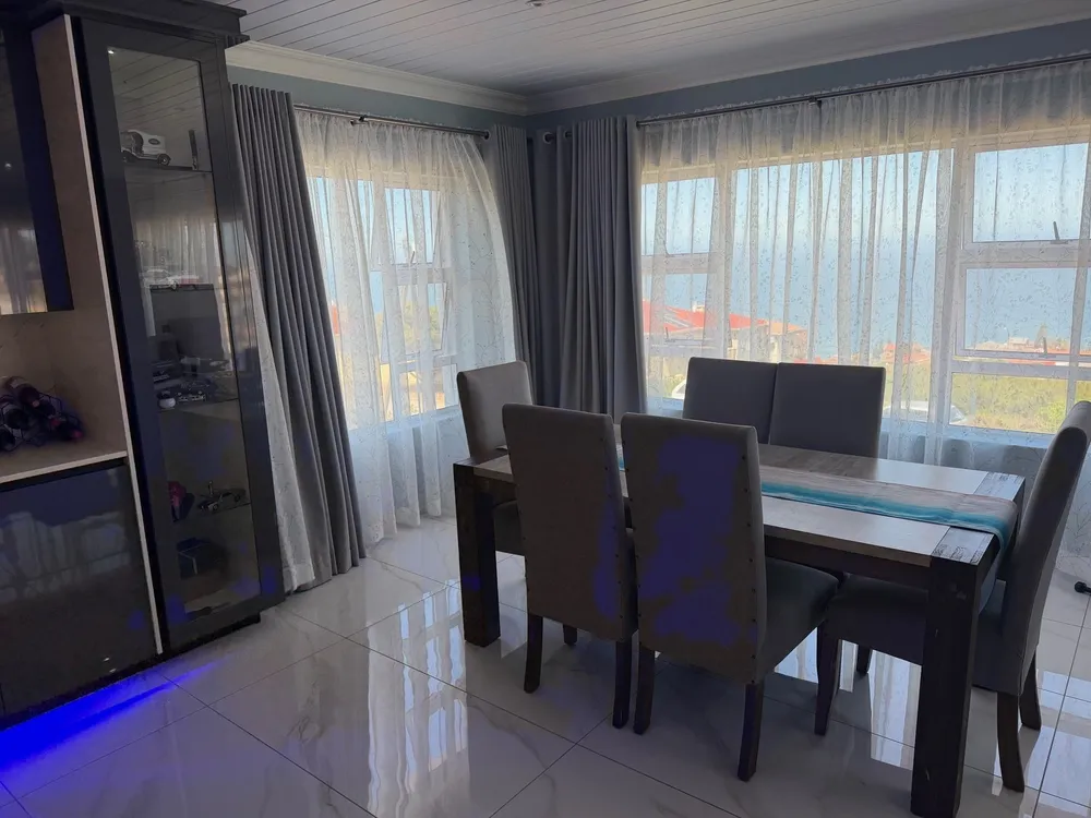 South Africa, Western Cape, Dana Bay, Nerina Road, 35