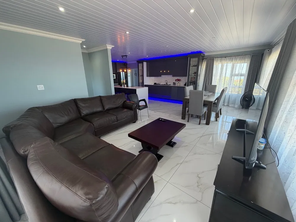 South Africa, Western Cape, Dana Bay, Nerina Road, 35