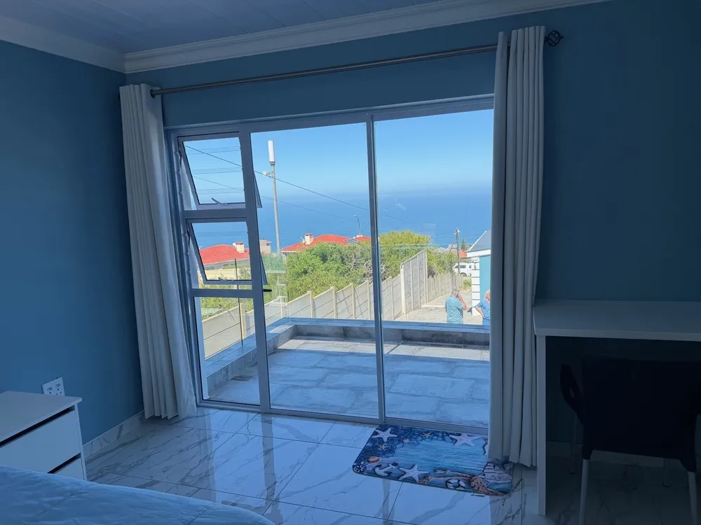 South Africa, Western Cape, Dana Bay, Nerina Road, 35