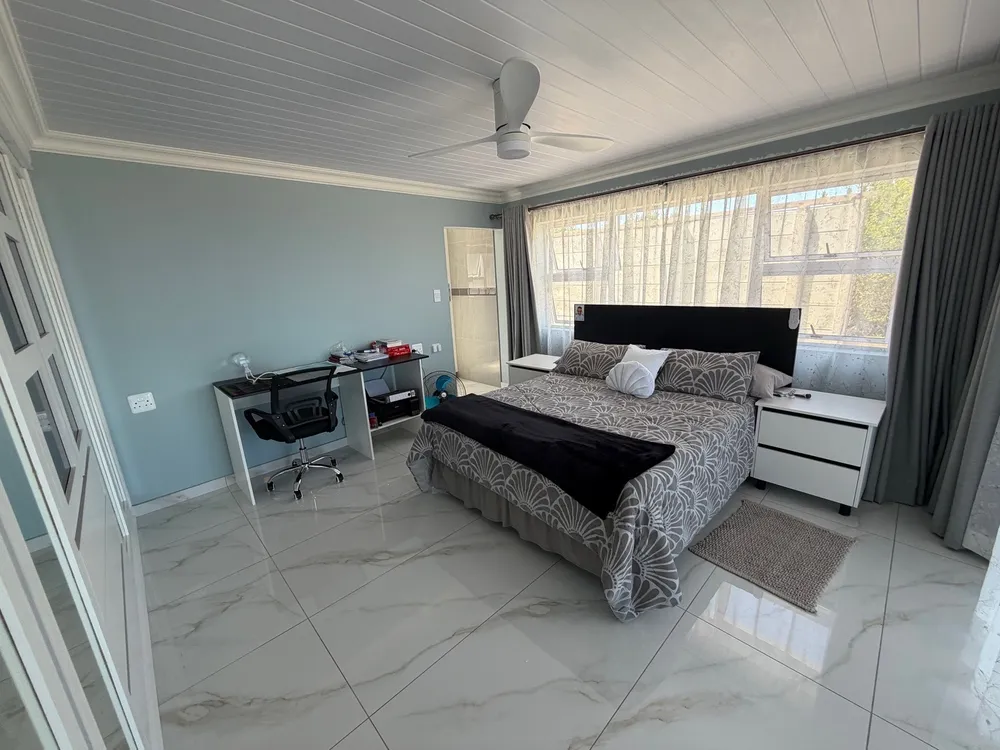 South Africa, Western Cape, Dana Bay, Nerina Road, 35