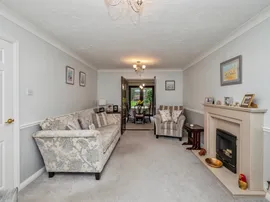Humber Close, Caister-On-Sea, Great Yarmouth thumb 3