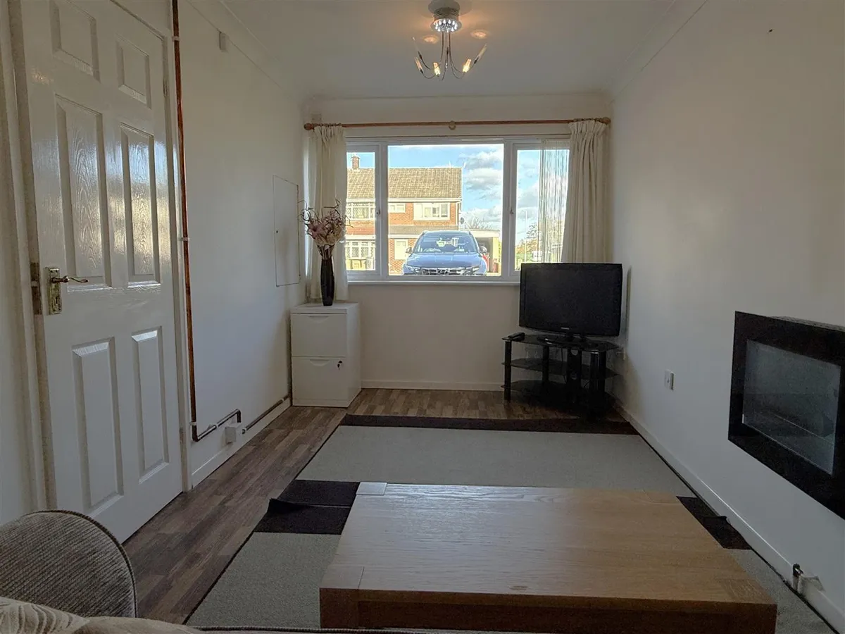 Park Hall Road, Goldthorn