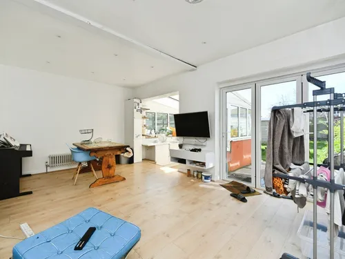 Eskbank Avenue, Patcham, Brightonphoto