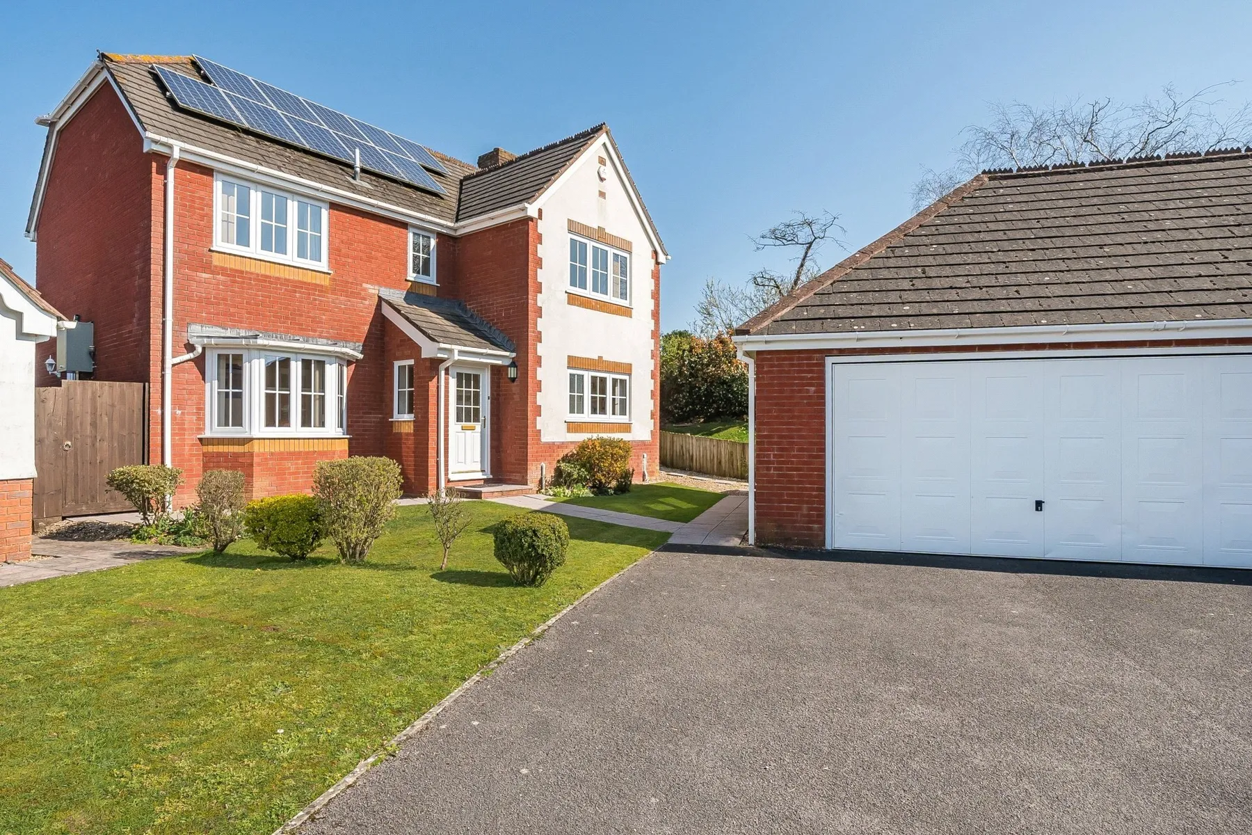 Chinston Close