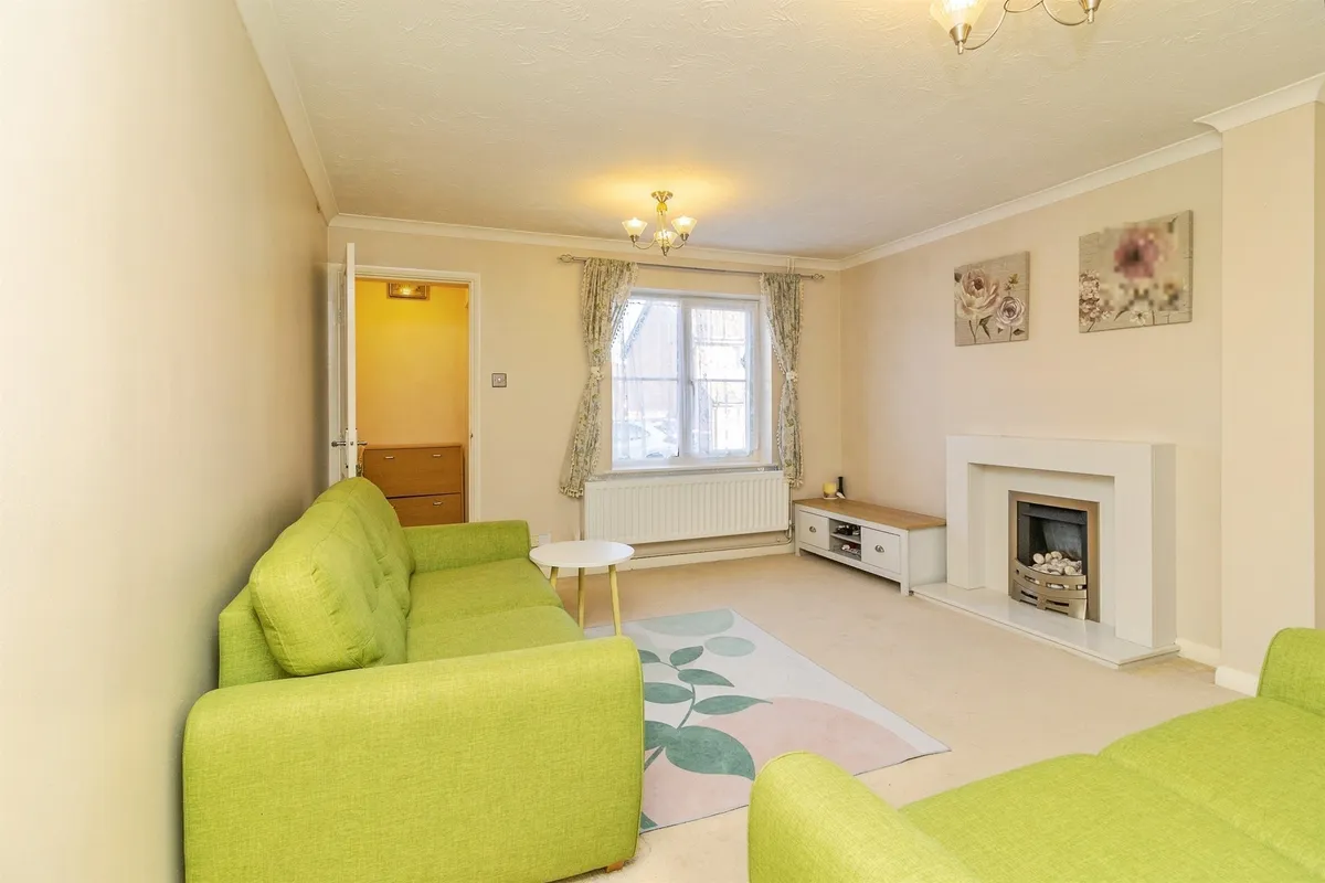 Burgess Gardens, Newport Pagnell