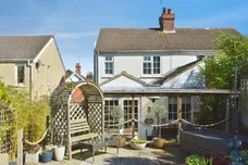 Mount Pleasant, Aspley Guise, Milton Keynes