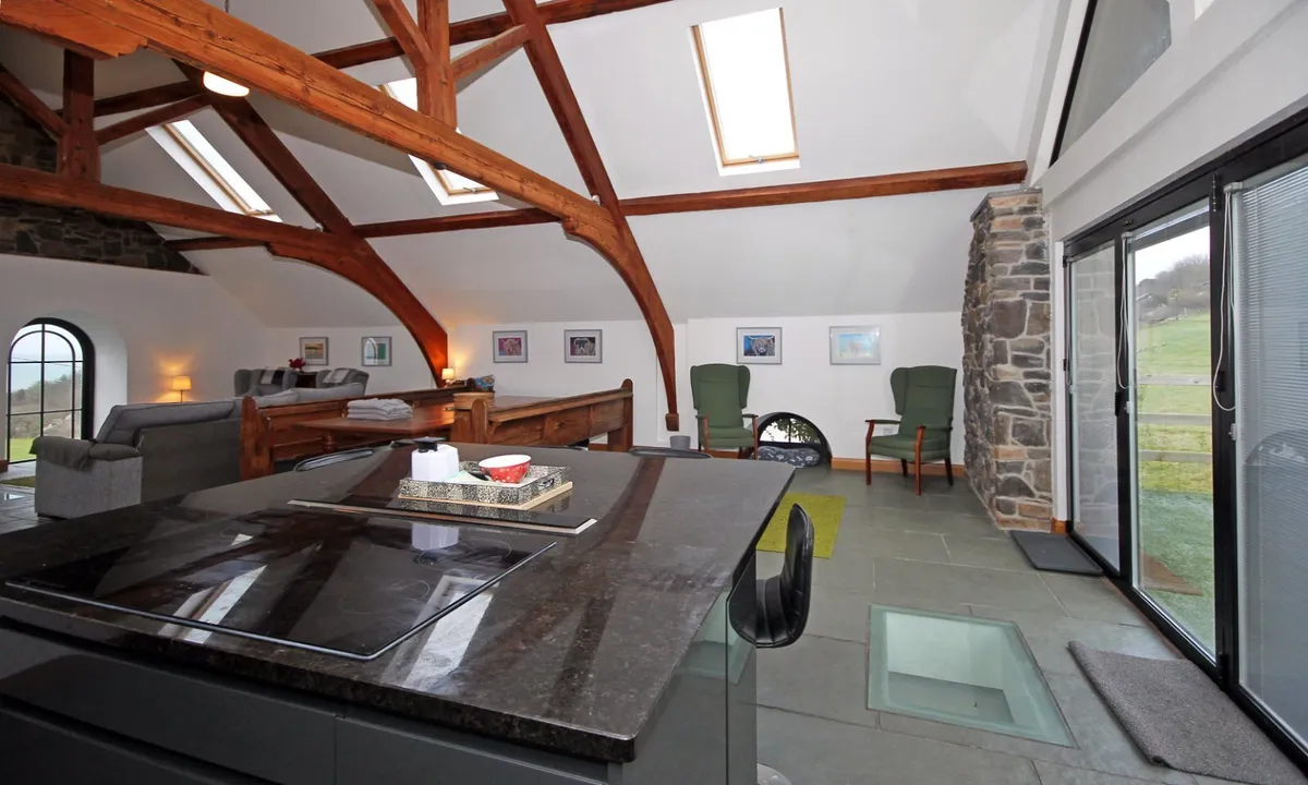 Gyrn Goch, Caernarfon, Gwynedd, LL54