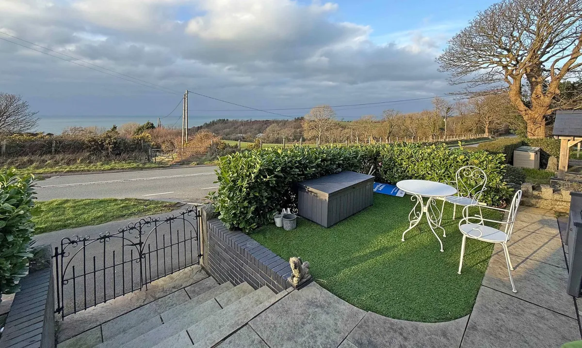 Gyrn Goch, Caernarfon, Gwynedd, LL54