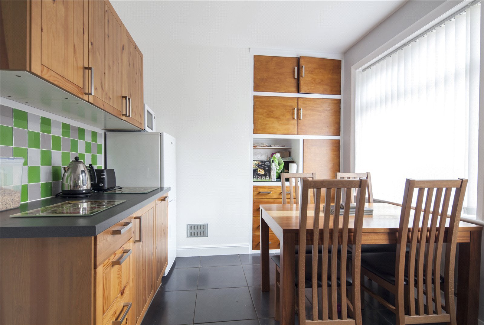 7 Birkhouse Lane, Huddersfield, HD5 Image 5