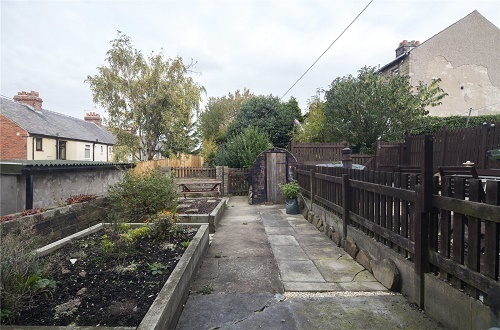7 Birkhouse Lane, Huddersfield, HD5 Image 11