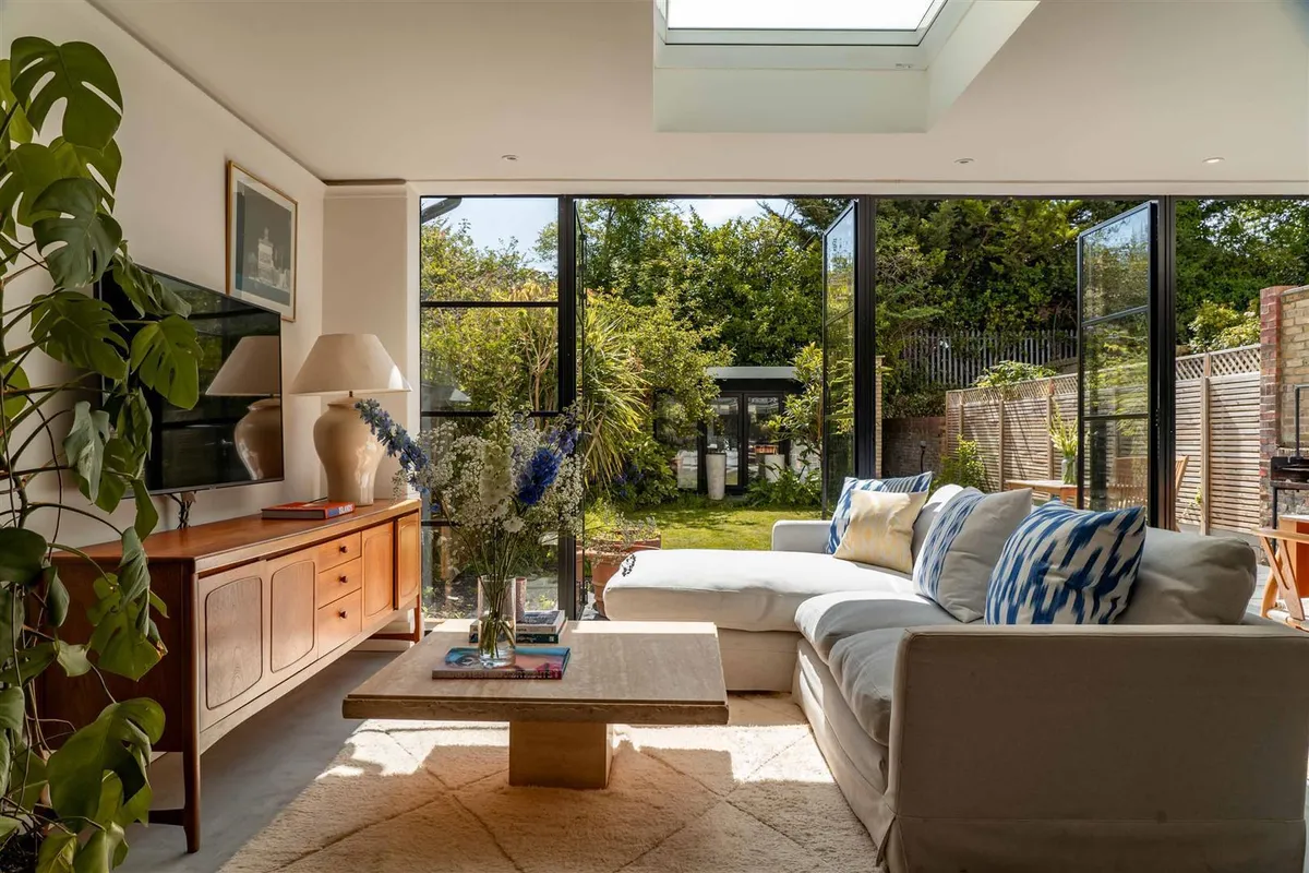 Brondesbury Villas, London, NW6