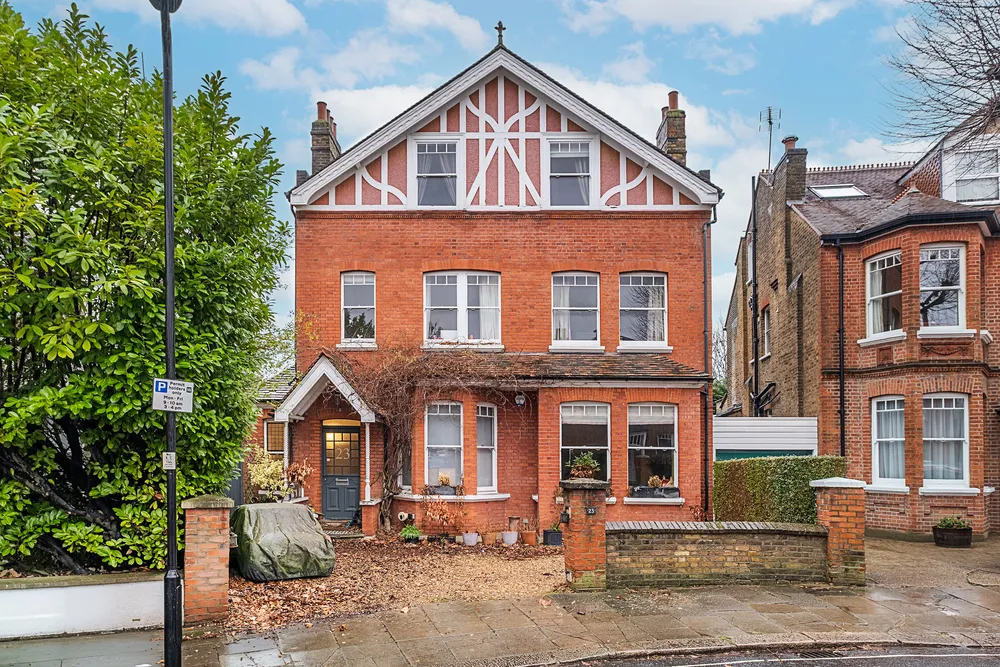 Hillcroft Crescent, Ealing, W5