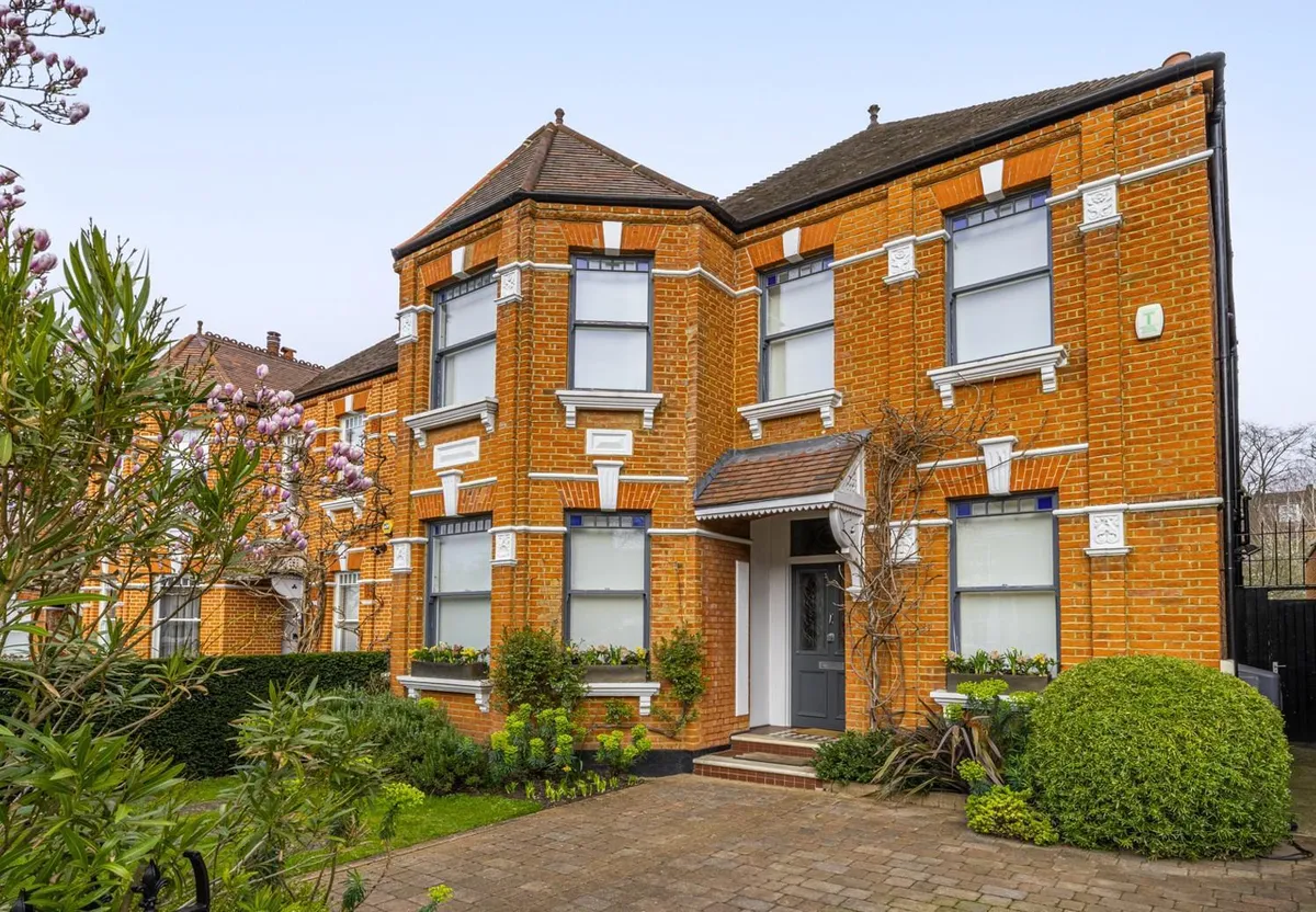 Exeter Road, London, NW2