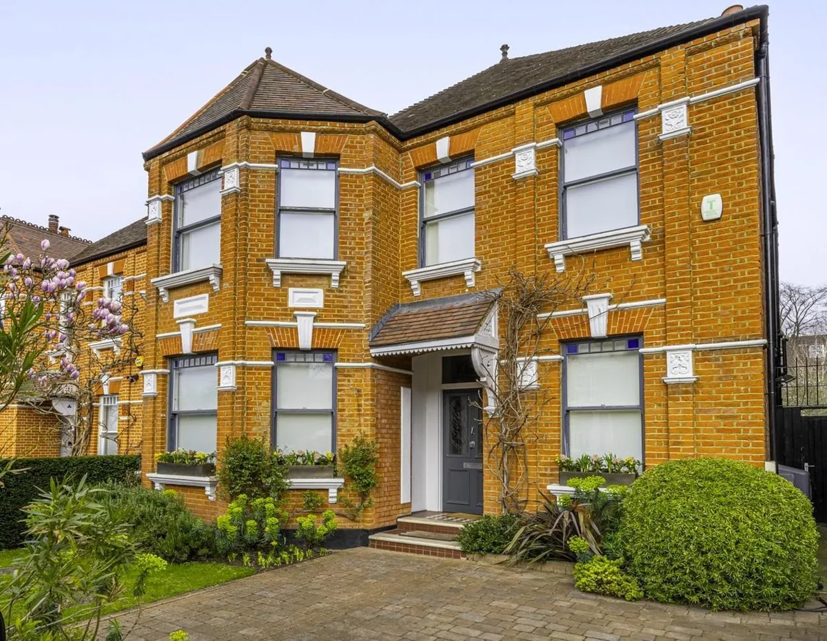 Exeter Road, London, NW2