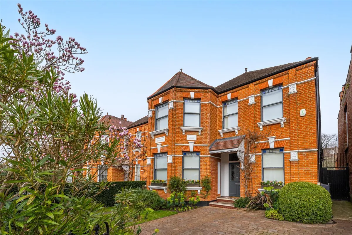 Exeter Road, London, NW2