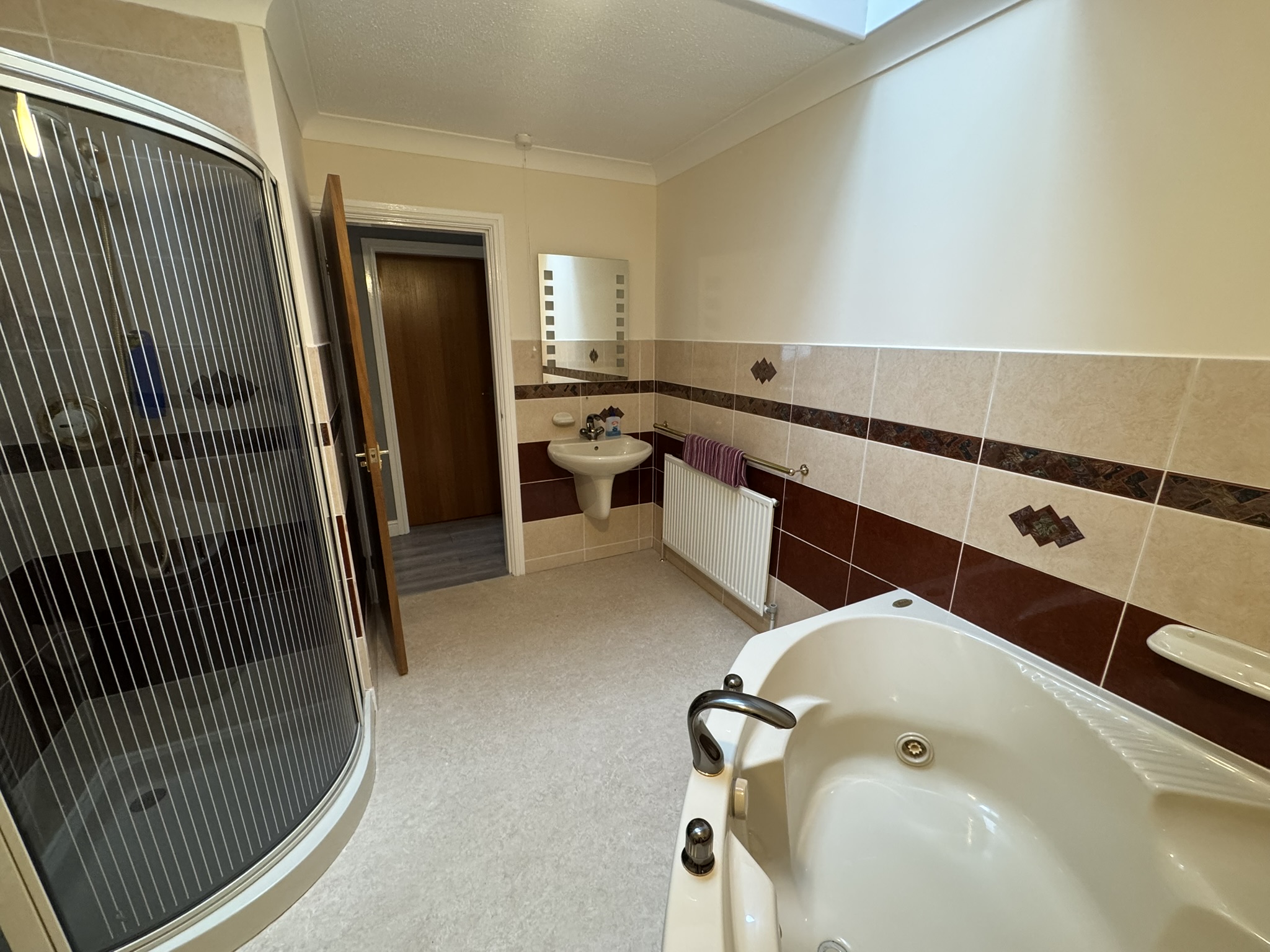 450 Chanterlands Avenue, Hull, HU5 4BL Image 16