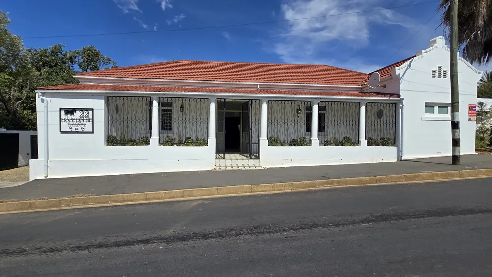 South Africa, Western Cape, Riebeek Kasteel, Hoof Road, 22