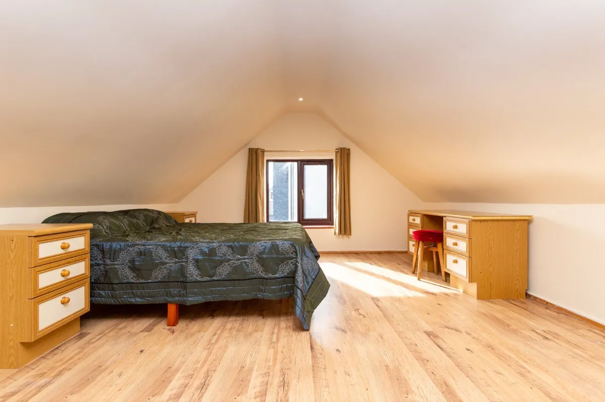 Y Felinheli, Gwynedd, LL56
