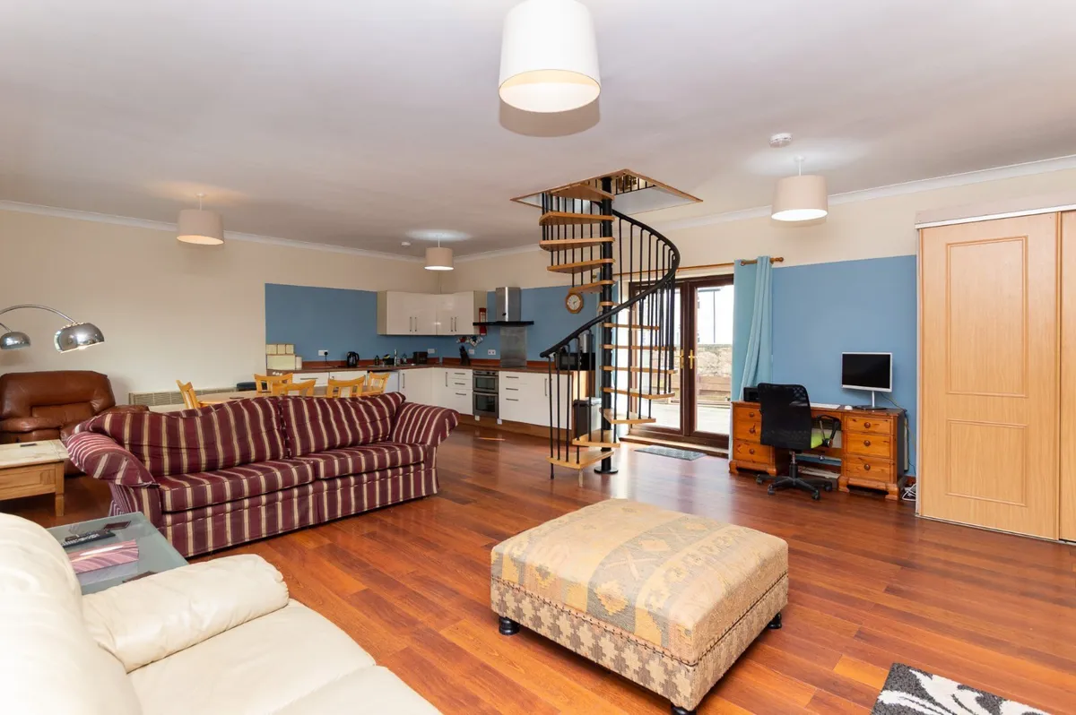 Y Felinheli, Gwynedd, LL56