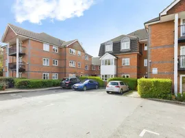 Farringdon Court, Erleigh Road, Reading photo