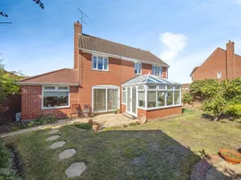 Eastwood Drive, Highwoods, Colchester thumb 2