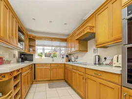 Eastwood Drive, Highwoods, Colchester thumb 3