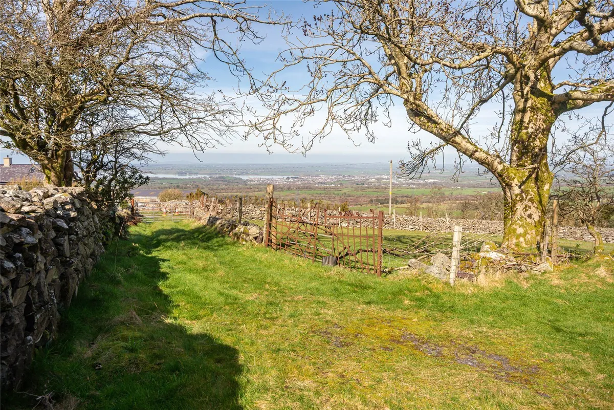 Waunfawr, Caernarfon, Gwynedd, LL54
