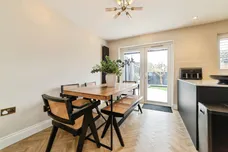 Willowmead, Hertford