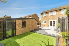 Willowmead, Hertford