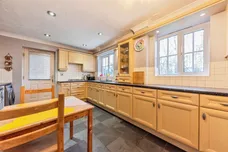 Youngs Close, Coddington, Newark