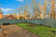 Youngs Close, Coddington, Newark