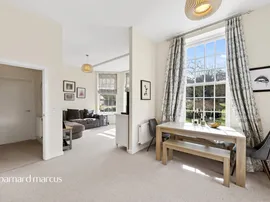 Dillon Close, Epsom thumb 3