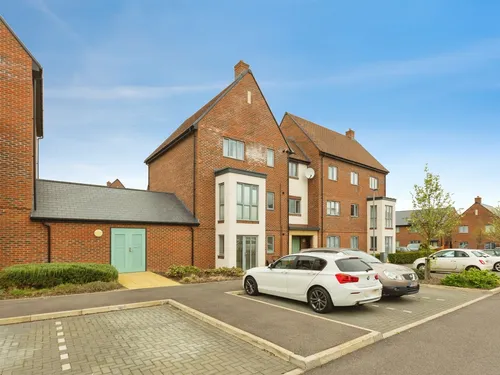Purssell Road, Weston Turville, Aylesburyphoto