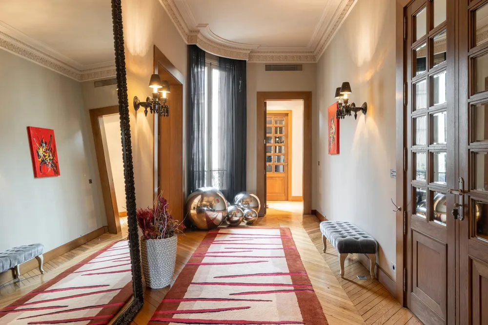 Paris 16th, 75016, France