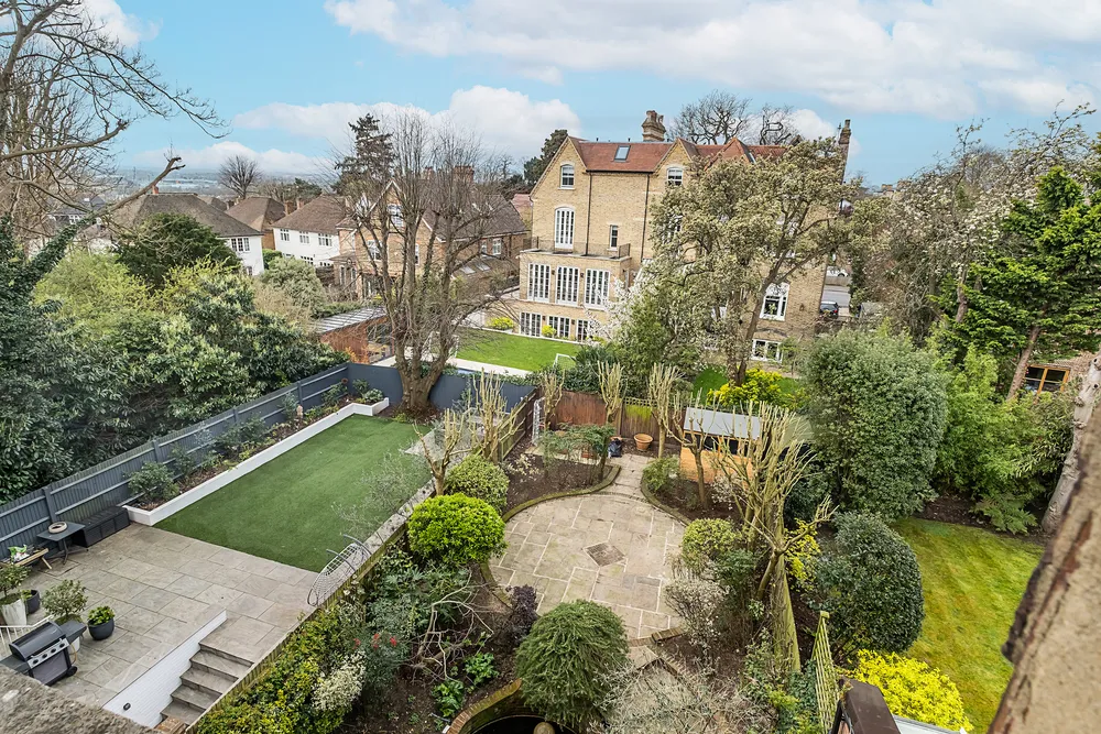 The Drive, London, SW20