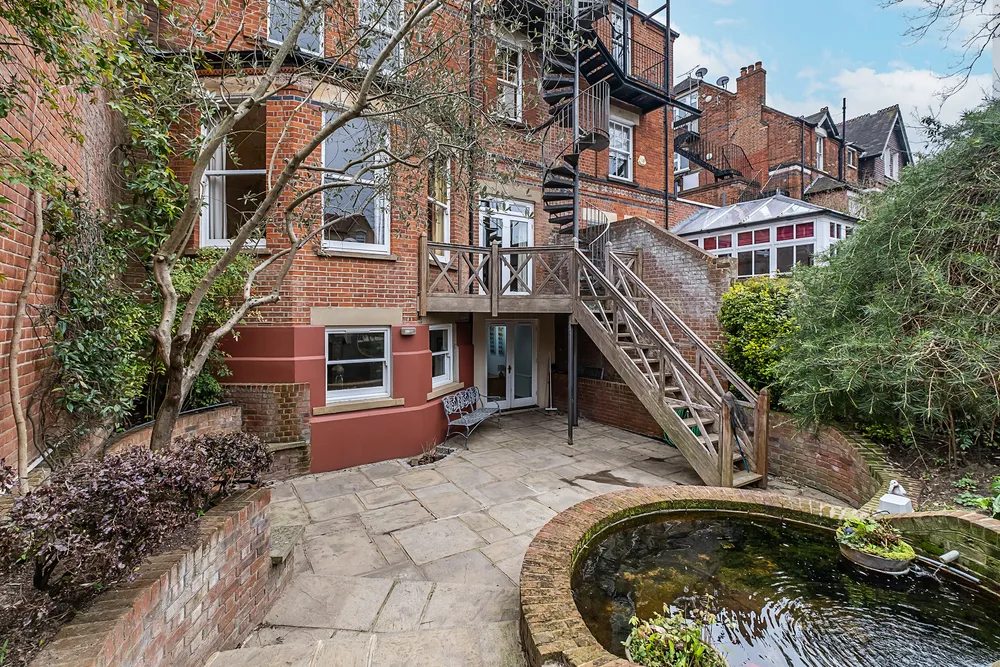 The Drive, London, SW20