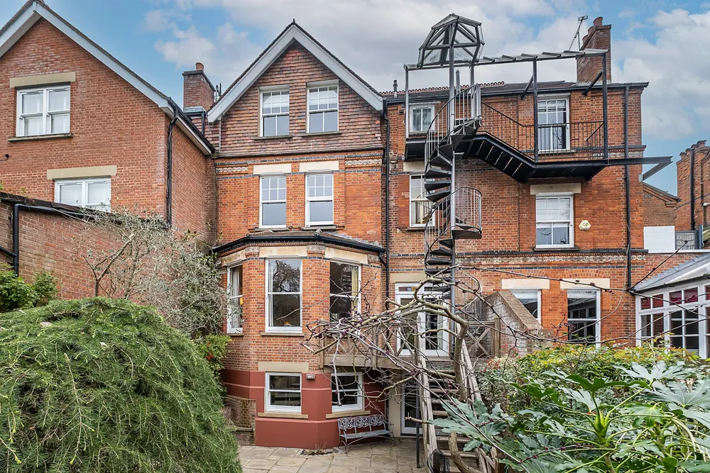 The Drive, London, SW20
