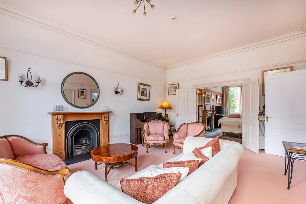 The Drive, London, SW20