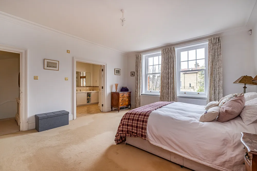 The Drive, London, SW20