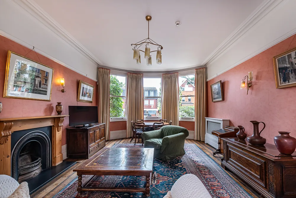 The Drive, London, SW20