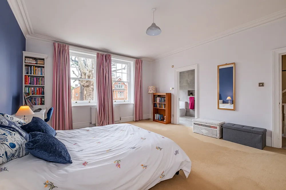 The Drive, London, SW20